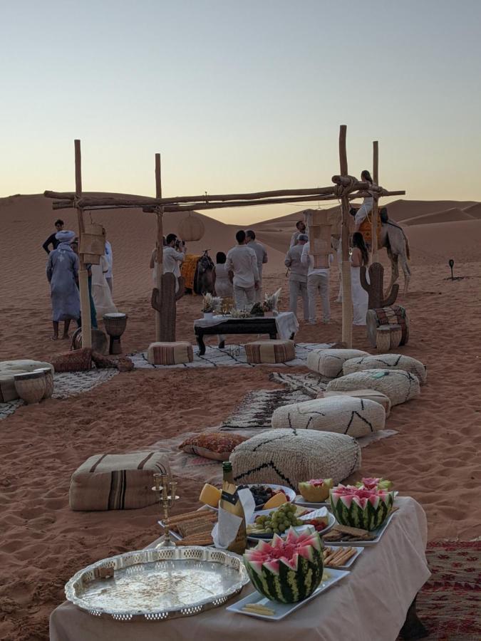 Sahara Majestic Luxury Camp Hotel Merzouga Exterior photo A Bedouin camp in the desert