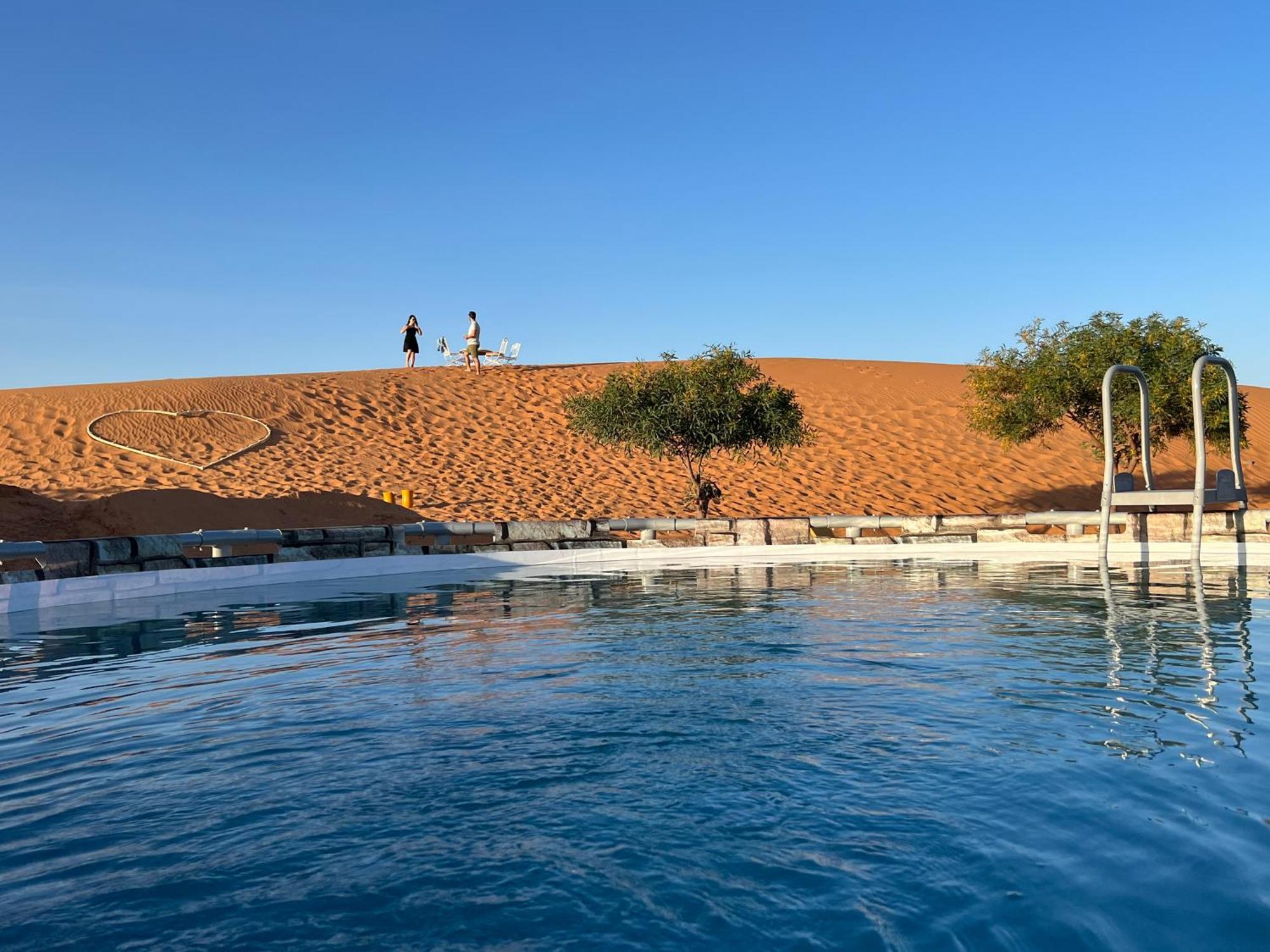 Sahara Majestic Luxury Camp Hotel Merzouga Exterior photo The swimming pool at the Al-Qatif Hot Springs