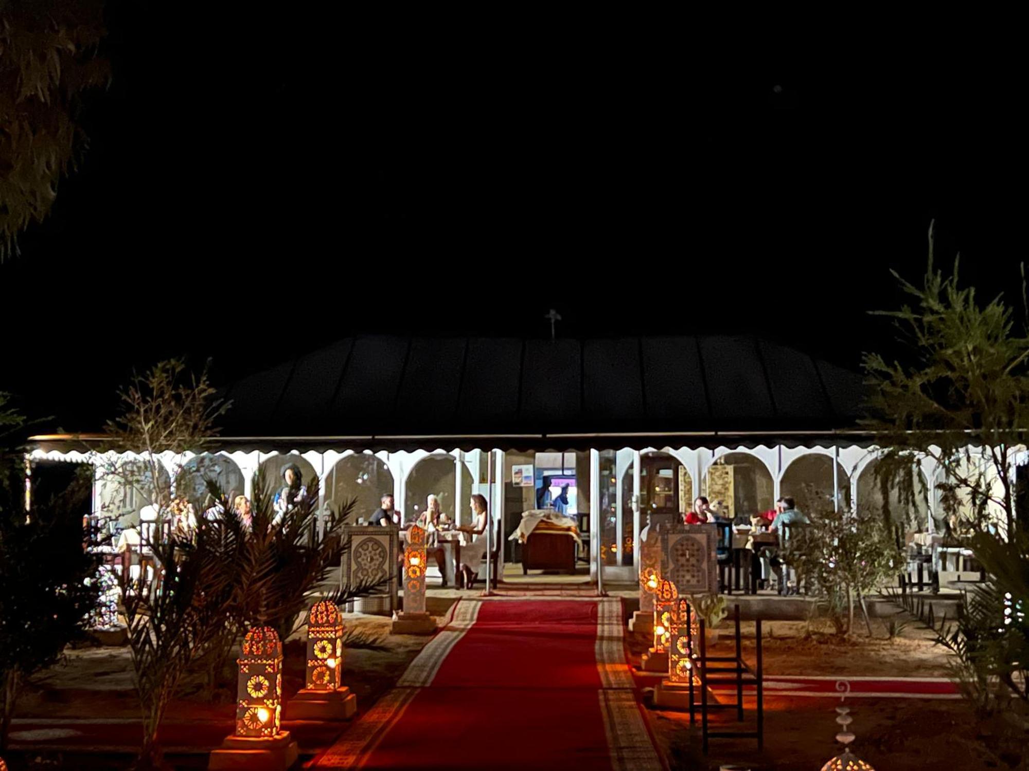 Sahara Majestic Luxury Camp Hotel Merzouga Exterior photo The main tent at the camp