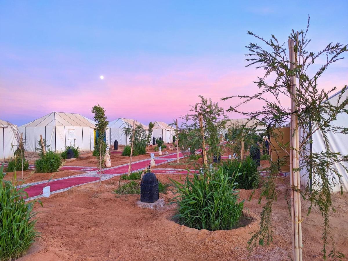 Sahara Majestic Luxury Camp Hotel Merzouga Exterior photo Al-Ghuwariyah camp